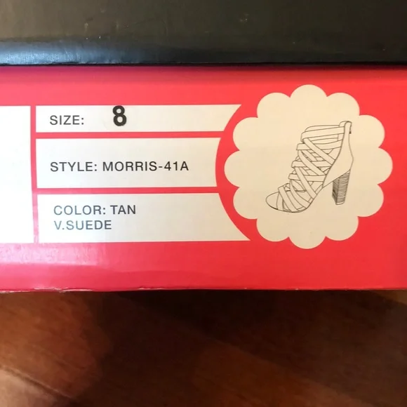 Charlotte Russe • Morris Heels - Picture 5 of 8